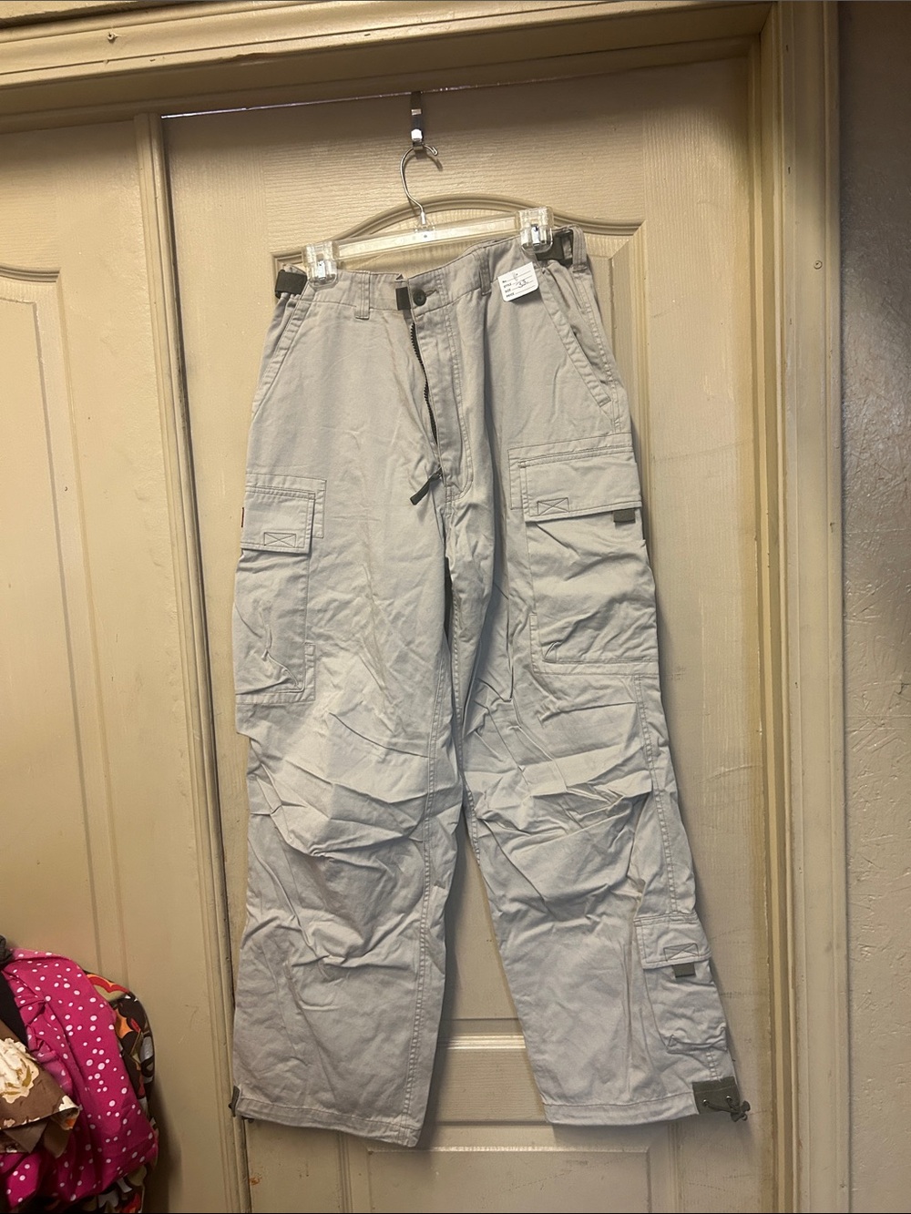 Aeropostale Men's Light Khaki Cargo Pants - Beige/Tan